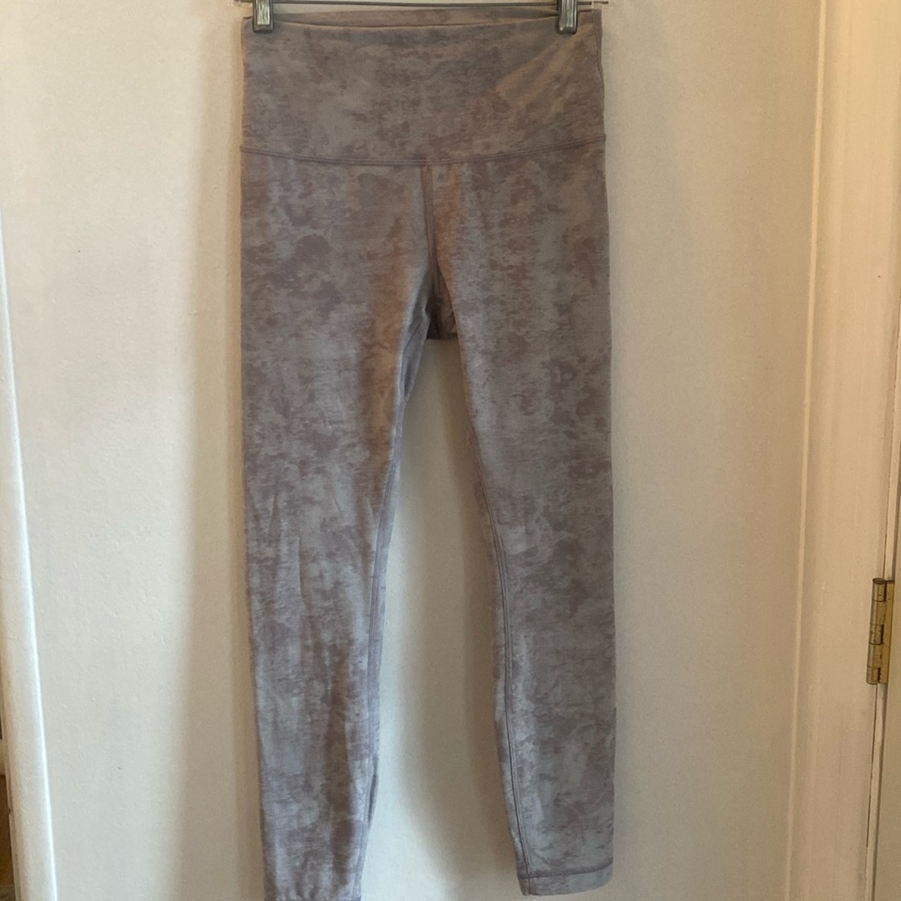 Lululemon Wunder Train High-Rise Tight